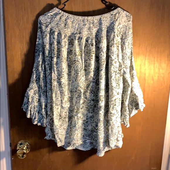 Top - Picture 3 of 3